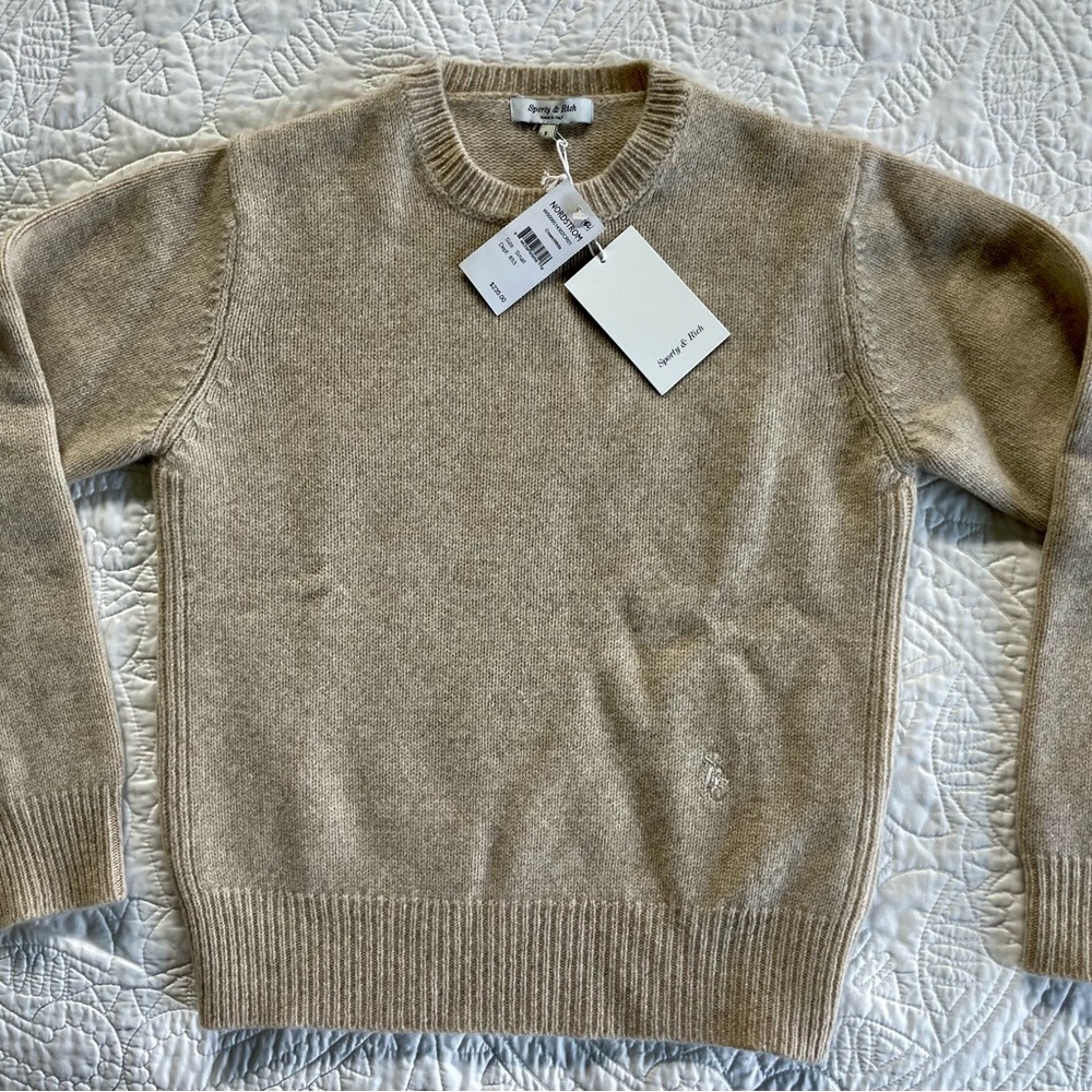 Sporty & Rich women’s wool knit Sweater